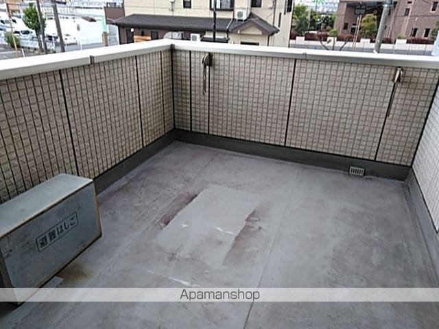 【千葉市中央区南町のアパートの写真】