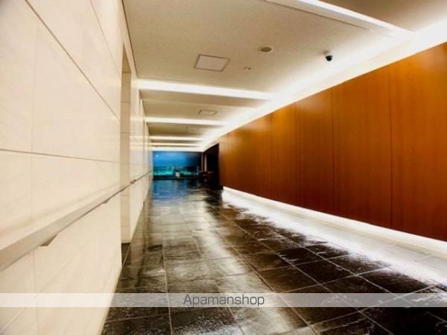 BRILLIA銀座IDの玄関写真