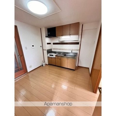 サンロイヤル大井の内装写真