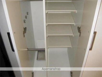 ステージグランデ神楽坂[1R/25.65m2]の収納