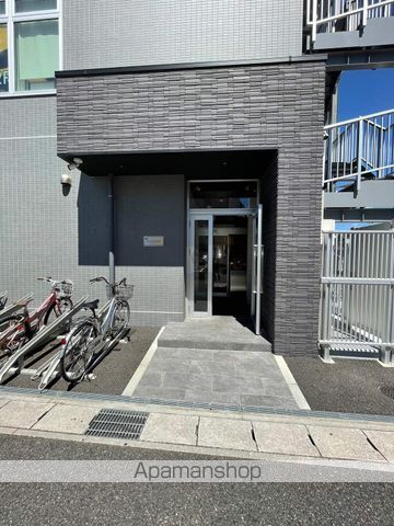 LE・ZINDEの玄関写真