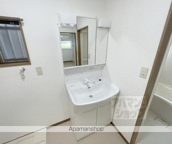 梶井町貸家の内装写真