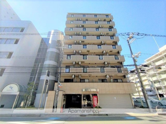 第13関根マンションの外観写真