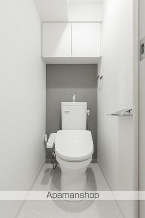 東京都世田谷区下馬２丁目[2LDK/53.74m2]のトイレ