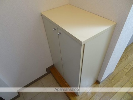 グランヴォワリエ[1K/34.65m2]の玄関