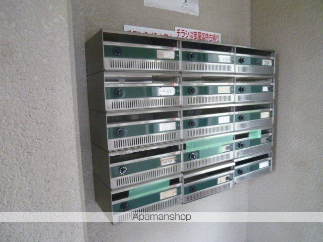 ブルースカイシモ[3DK/61.6m2]の共用部1