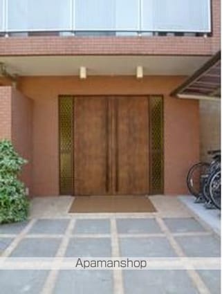 東京都杉並区高円寺南５丁目[1K/22.79m2]のエントランス2