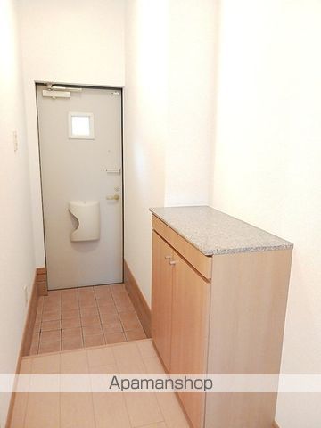 プラダ グレイスの内装写真