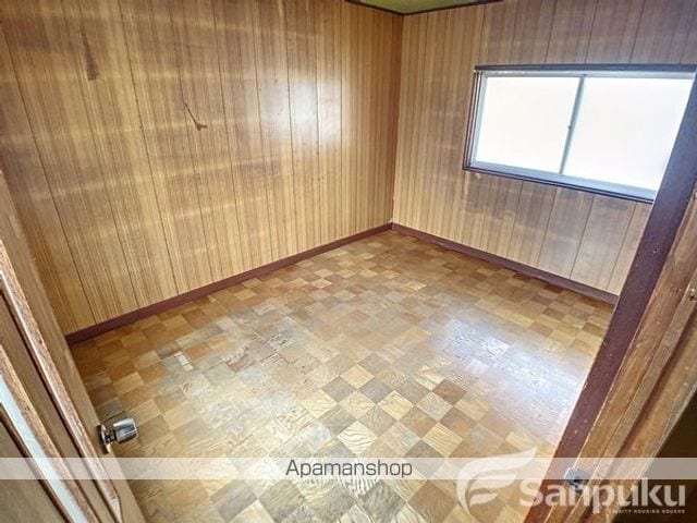 伊予鉄道郡中線 余戸駅 徒歩22分 2階建 築48年の内装写真