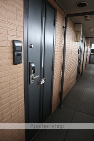 セジュールセードル Bの玄関写真