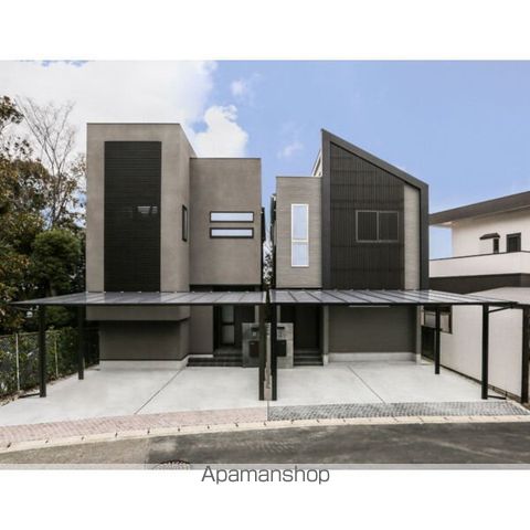 MaisonClarity星ヶ丘の外観写真