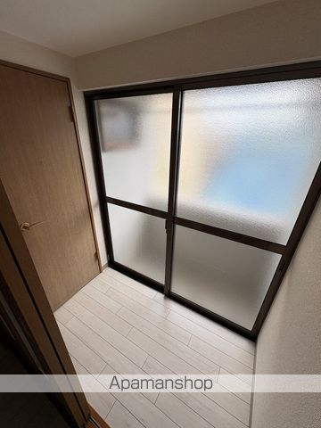 稲田大発マンションの内装写真