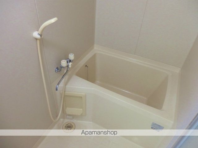 ファミール一柳 B棟の内装写真