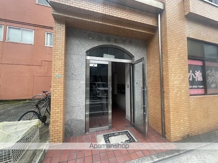 広島県広島市中区西十日市町[1DK/30m2]のエントランス1