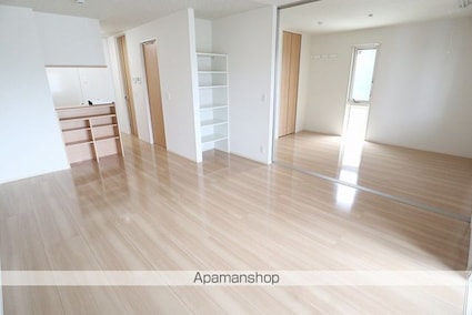 東京都立川市栄町５丁目[2LDK/73.91m2]のリビング・居間