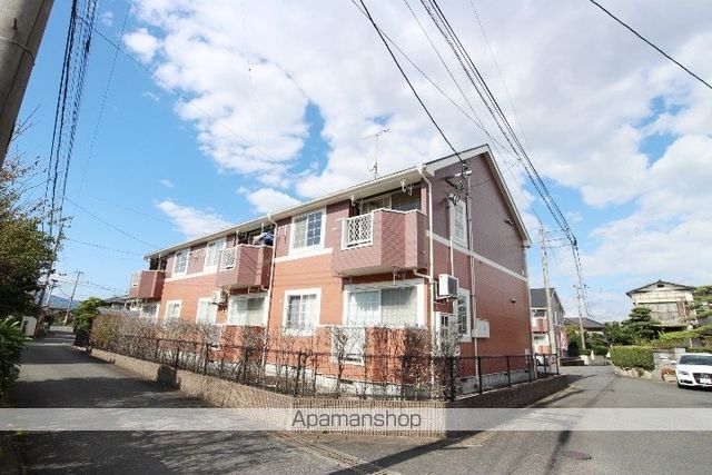 フロラシオン寺小路 Aの外観写真