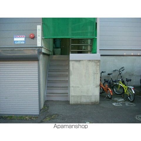 ライフステージ北大西の玄関写真