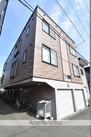 ウイングコート学園前の外観写真