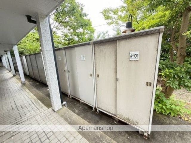 パルテール東新潟の外観写真
