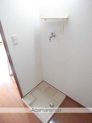 メインシティガーデン 新井弐番館の内装写真