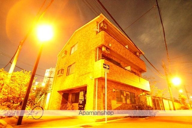 メゾン新大阪の外観写真
