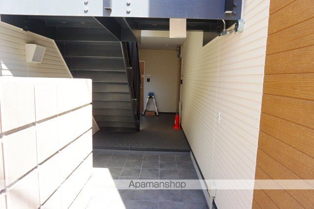 ALEGRIA寝屋川平池町の玄関写真