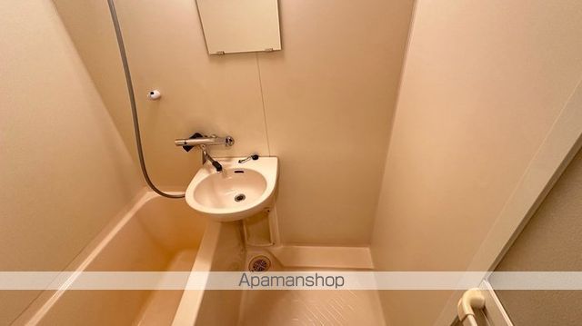 ラフィネ高峯の内装写真