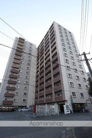 【福岡市東区箱崎ふ頭のマンションの外観3】