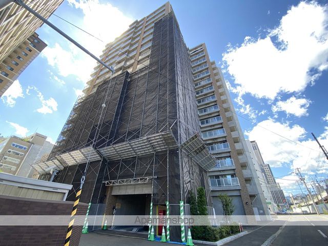 レジディア札幌駅前の外観写真
