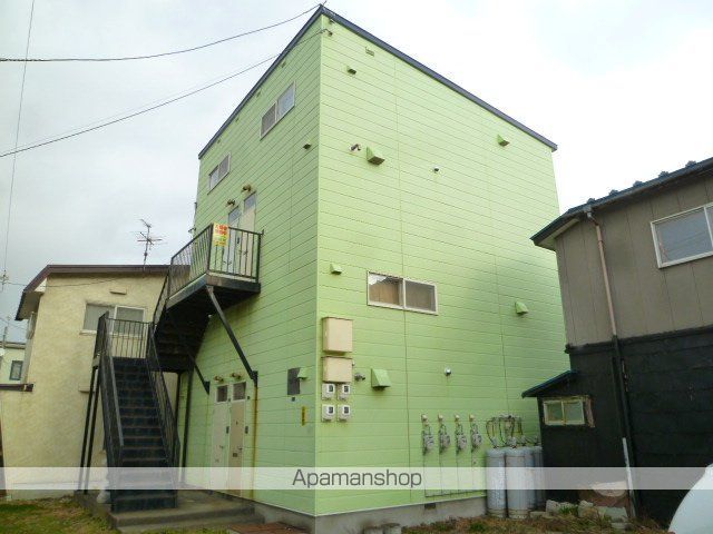 フロス旭町の外観写真