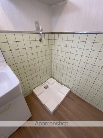 綾ビルの内装写真