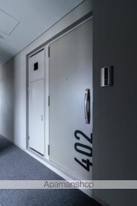 ヴァロータ氷川台[1LDK/41.84m2]の玄関