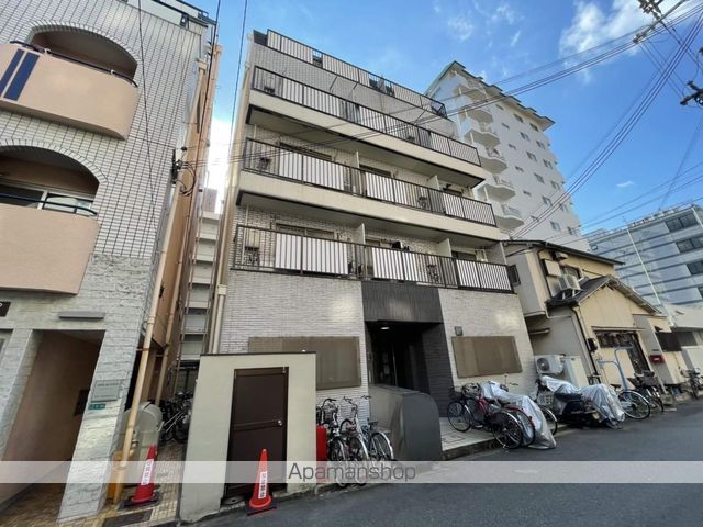 新大阪ロイヤルハイツの外観写真