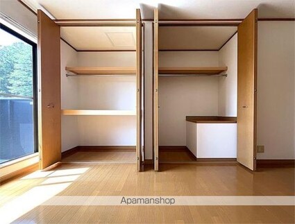 アーバンステージ　ＩＩ[2LDK/59.62m2]の内装1