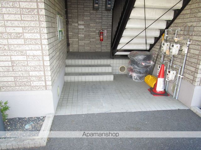 コーポアルファーIIの玄関写真