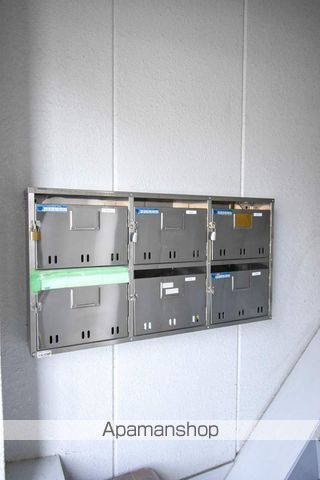 新在家マンションの内装写真