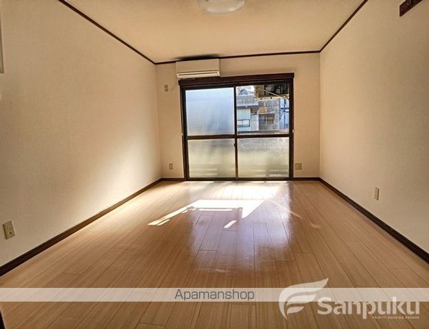 宮西マンションの内装写真