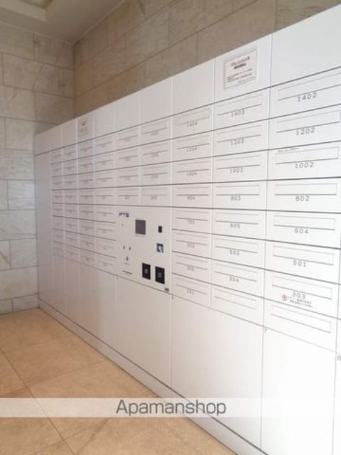 ステラメゾン三軒茶屋[1K/25.07m2]の共用部2