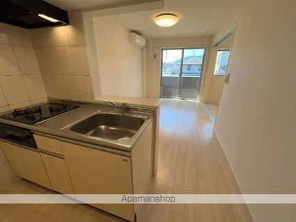 アヴァンセ[1LDK/36m2]のリビング・居間1