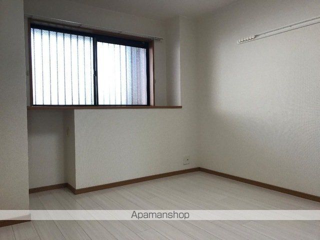 アーバン グラスの内装写真