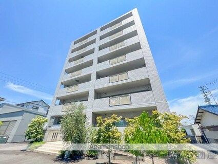 ウィステリアⅡ[2LDK/69.6m2]の外観2