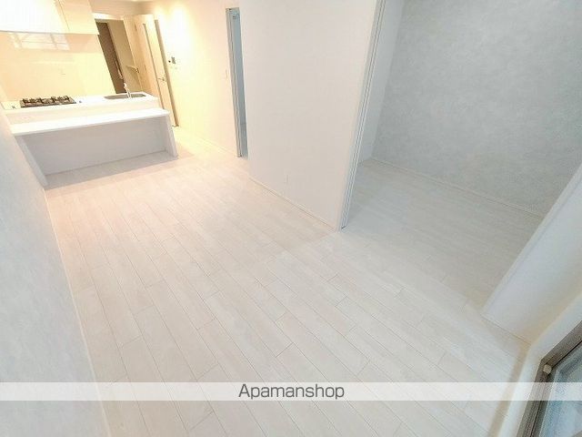 スプランディッド大阪EASTの内装写真