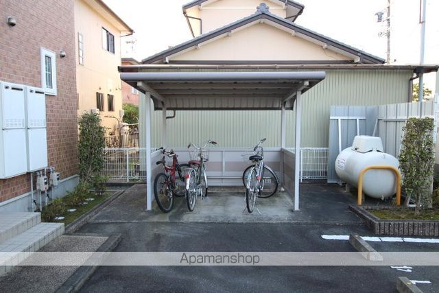 サラスワティBの外観写真