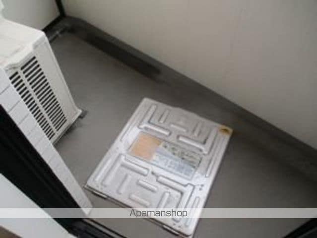 ZOOM池袋WESTの内装写真