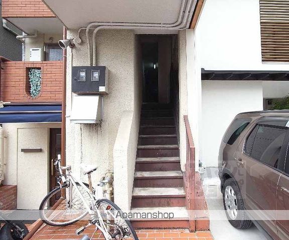 角谷マンションの外観写真