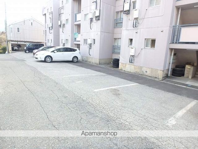 城山マンションの玄関写真
