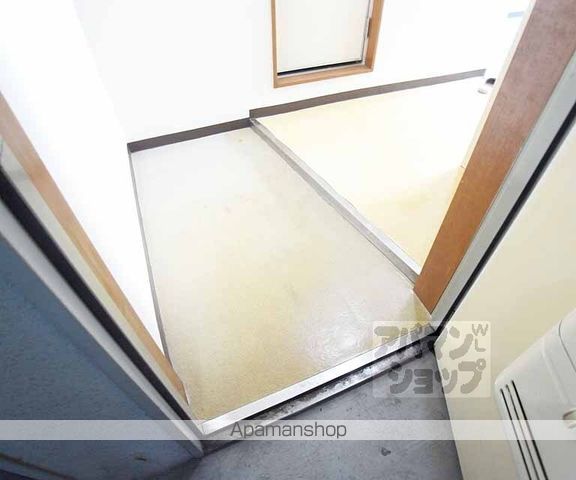 プルシャン山科の内装写真