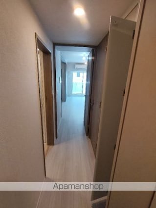 シーズンフラッツ新高円寺[1LDK/36.3m2]の玄関