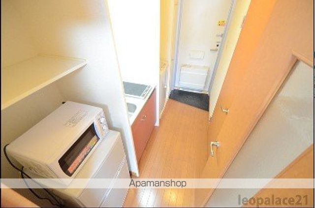 レオパレスラ プランタン IIの内装写真