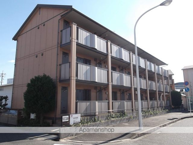 リファルジェント泉 A棟の玄関写真